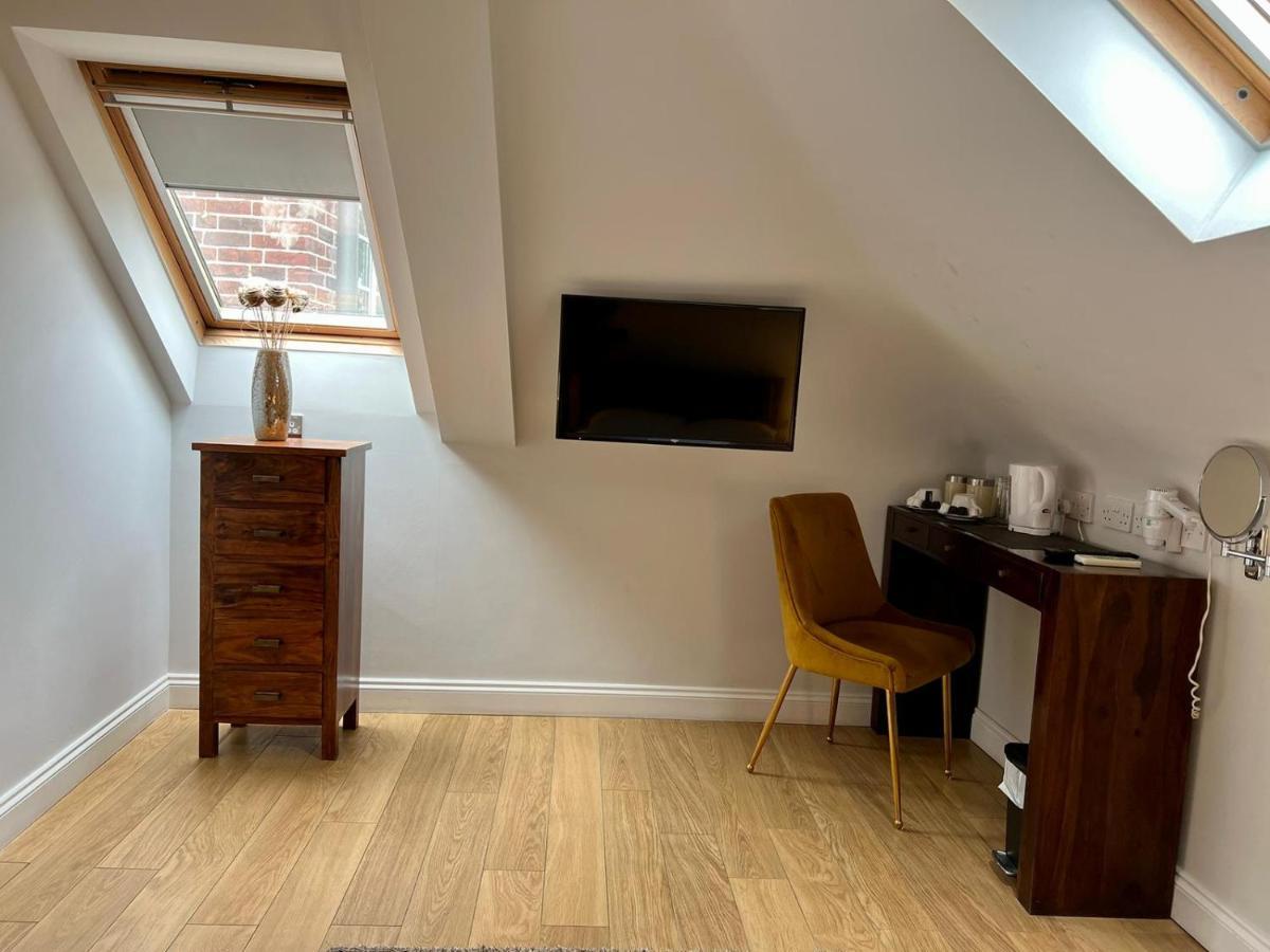 Leaside Hotel Luton  Zewnętrze zdjęcie